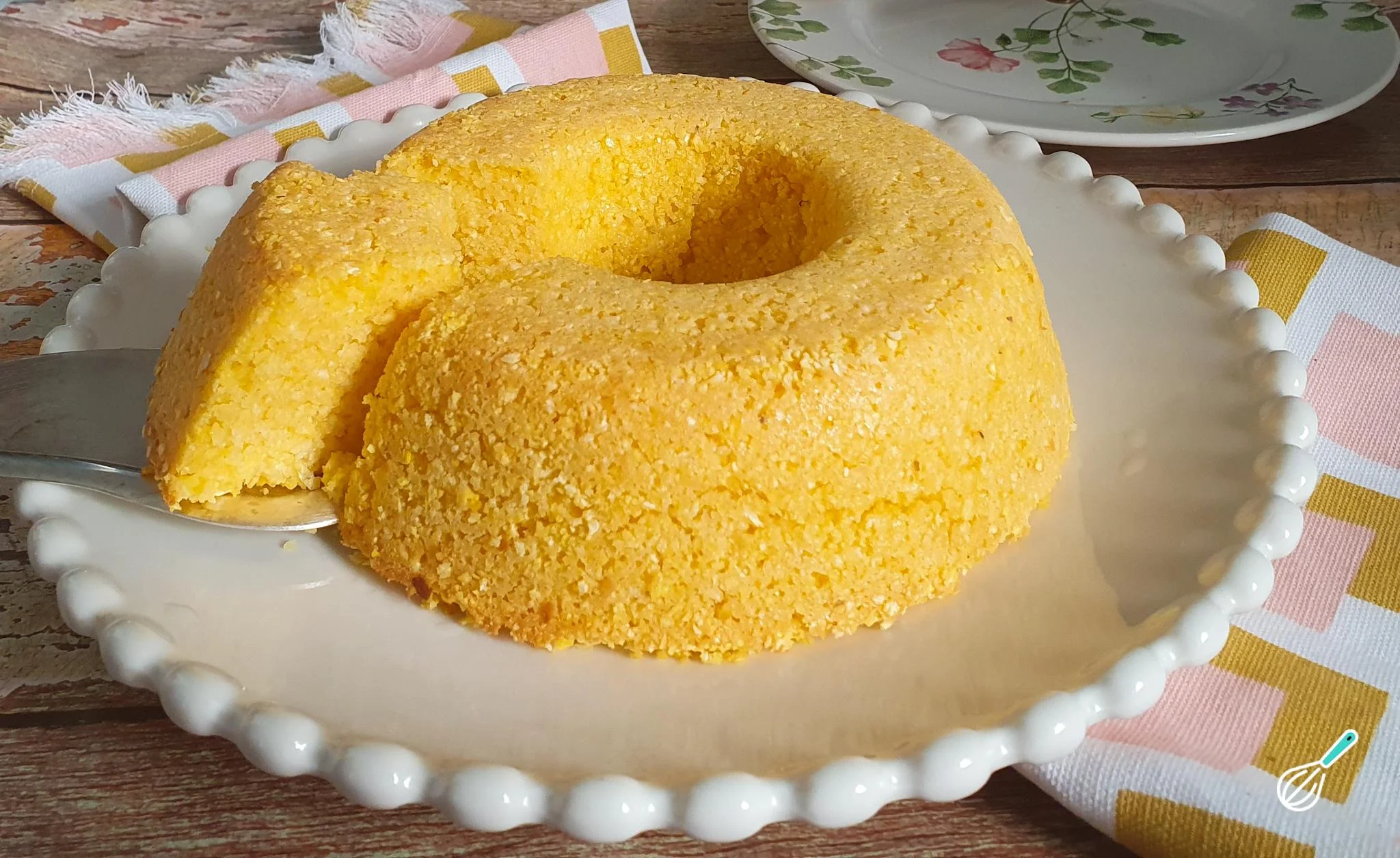 Bolo de flocão com creme de leite Bolo de flocão com creme de leite
