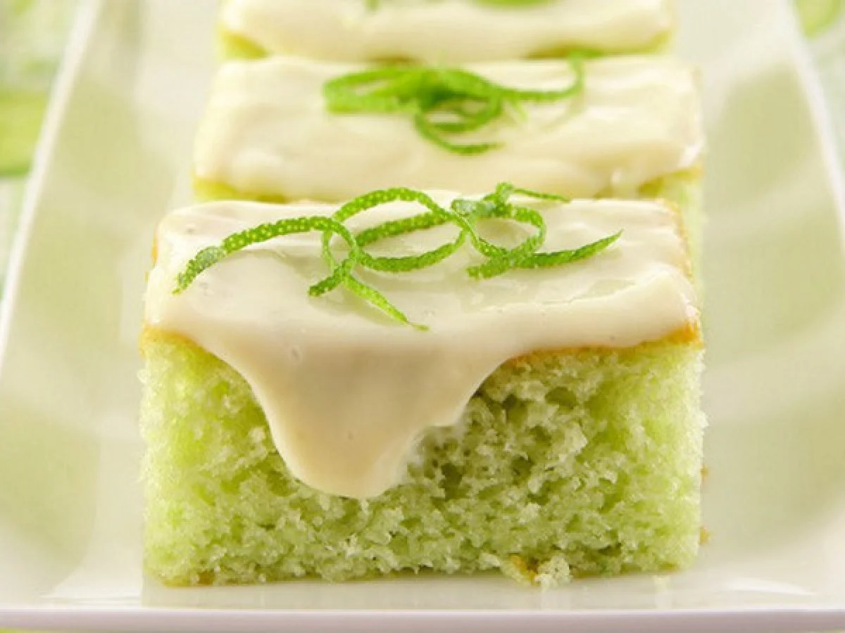 Receita de Bolo de limão com gelatina