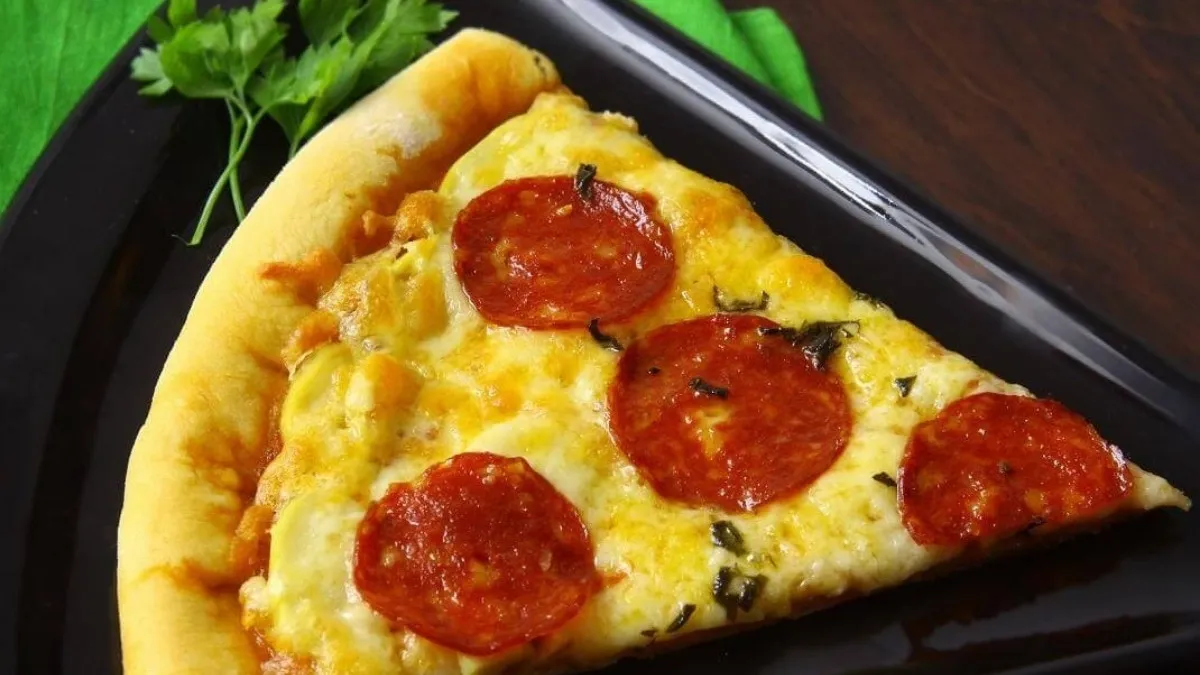 Receita de Pizza de salame Receita de Pizza de salame