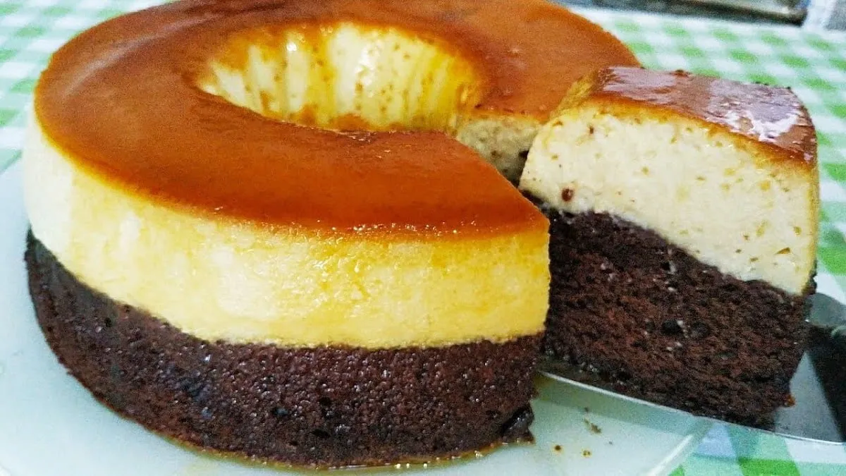 Bolo-pudim de chocolate Bolo-pudim de chocolate