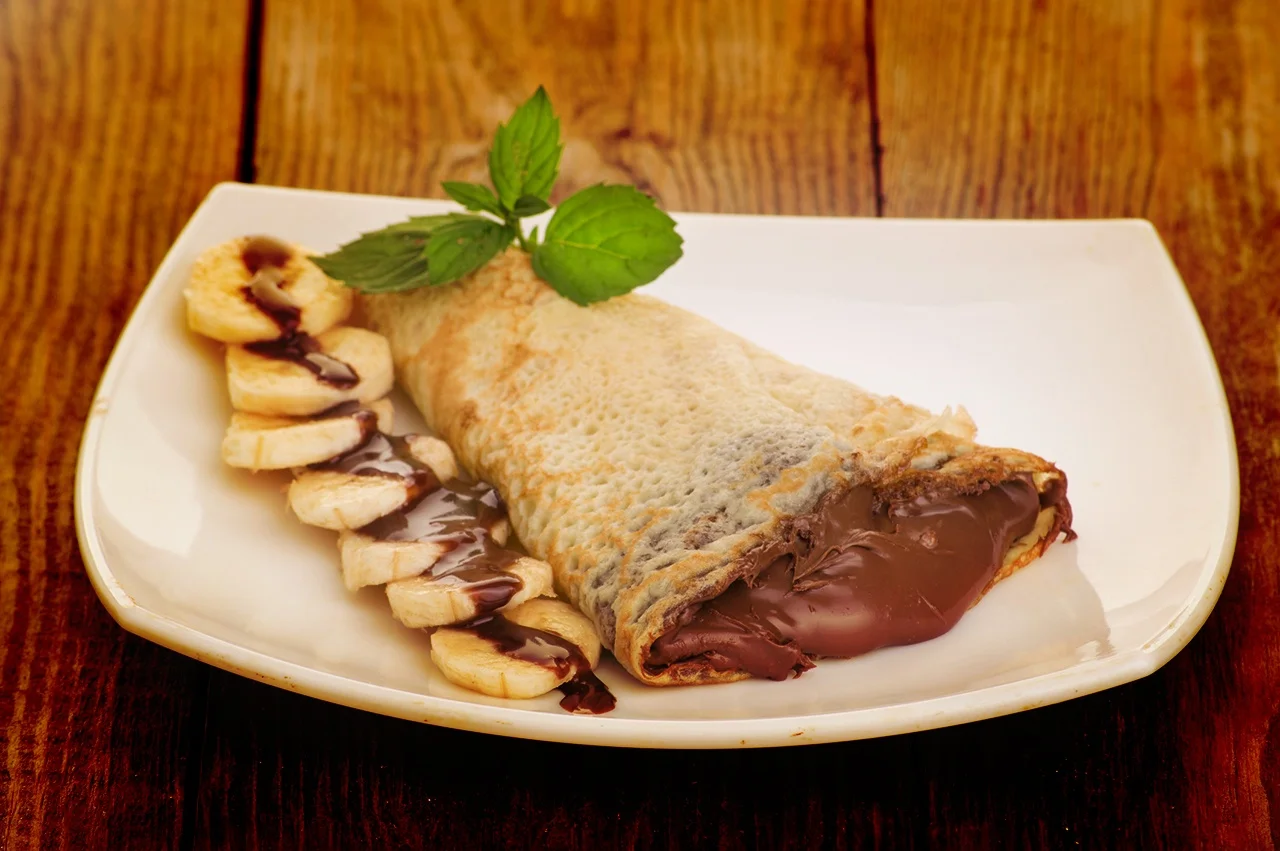 Crepes de Nutella e Banana Crepes de Nutella e Banana
