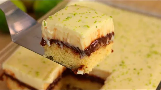 Bolo Mousse de Limão e Chocolate Cremoso de Travessa Bolo Mousse de Limão e Chocolate Cremoso de Travessa