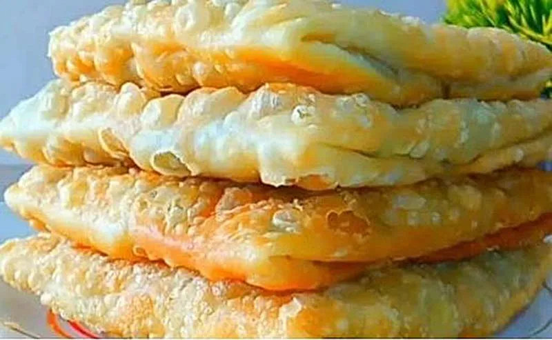 PASTEL COM APENAS 3 INGREDIENTES – FÁCIL E BARATO PASTEL COM APENAS 3 INGREDIENTES – FÁCIL E BARATO