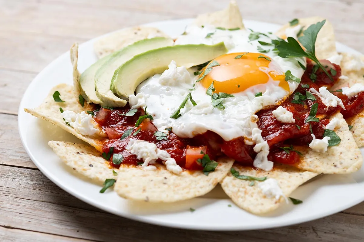 Chilaquiles: a tradicional receita mexicana que você precisa experimentar Chilaquiles: a tradicional receita mexicana que você precisa experimentar