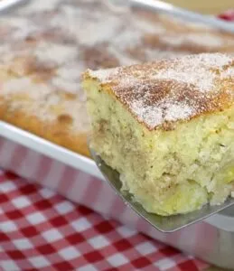 Bolo de banana com canela: receita da vovó atualizada